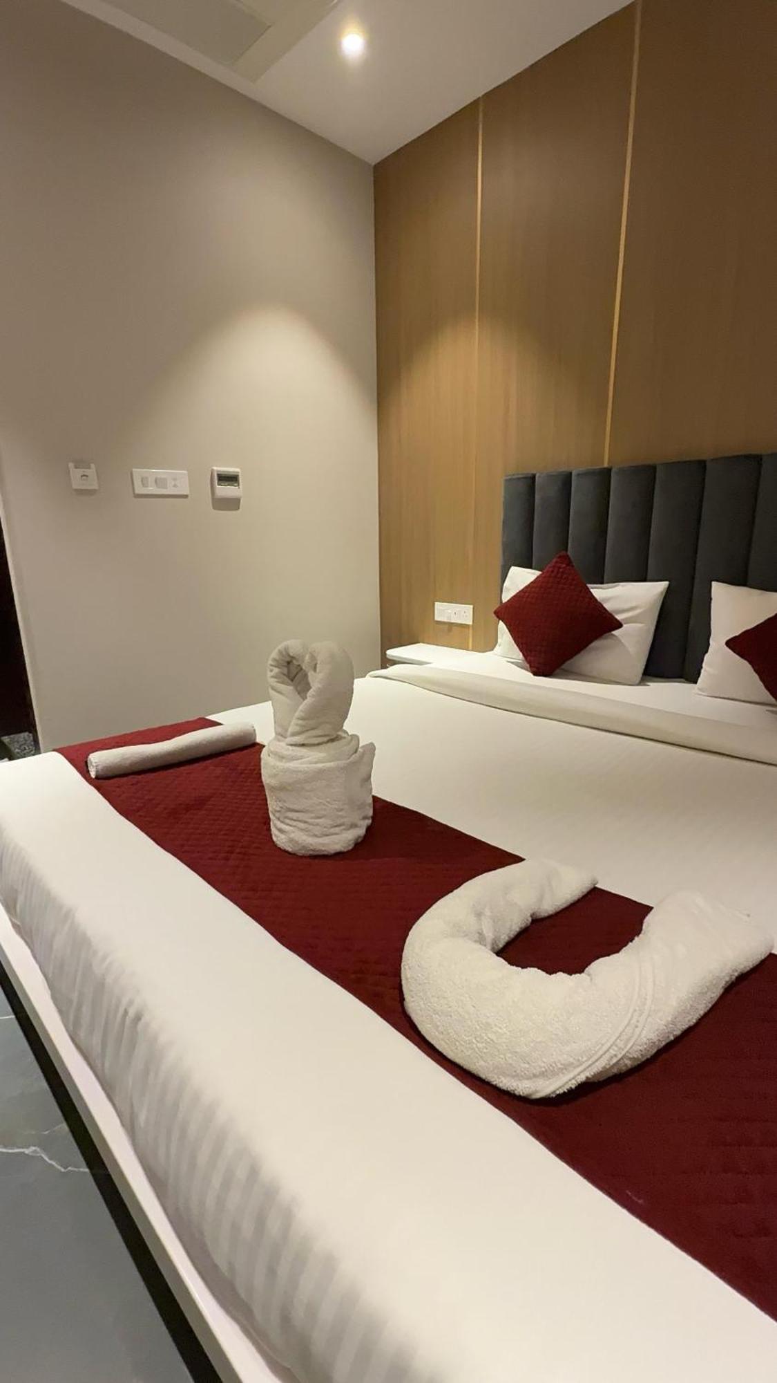 Hotel River Rhythm Assi Ghat พาราณสี ภายนอก รูปภาพ